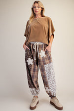 Load image into Gallery viewer, Mocha Plaid Pants
