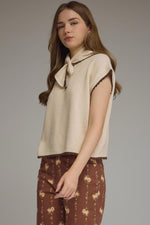 Load image into Gallery viewer, Oatmeal Top With Scarf
