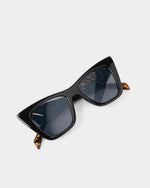 Load image into Gallery viewer, Porto Sunglasses
