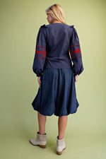 Load image into Gallery viewer, Navi Embroidery Detailing Top

